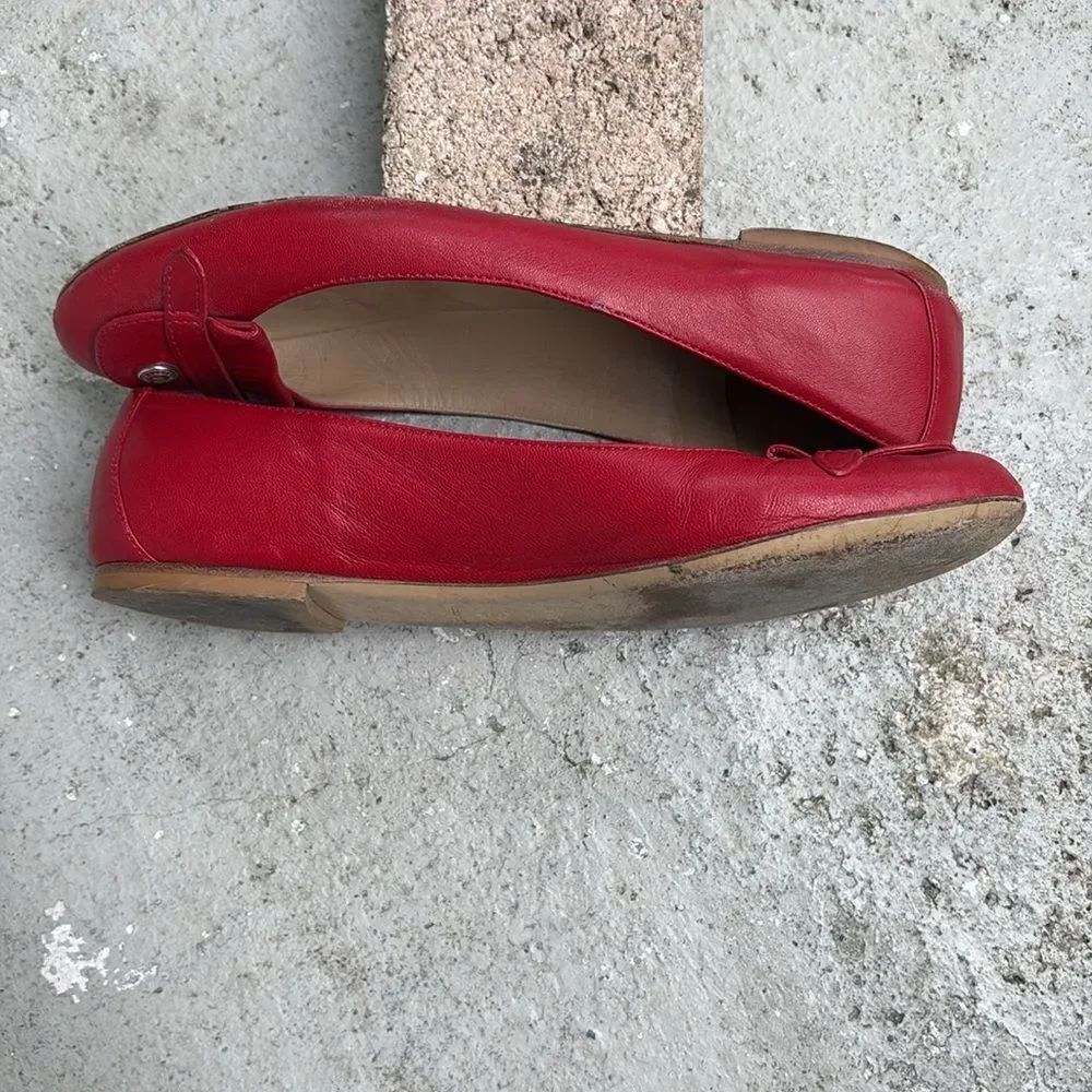 Longchamp Flats  - Picture 2 of 8